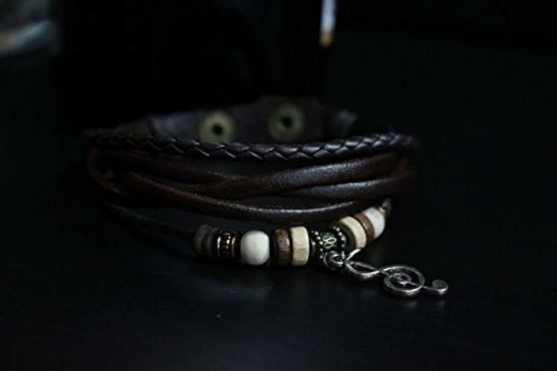 cuero en capas trenzado con cordón