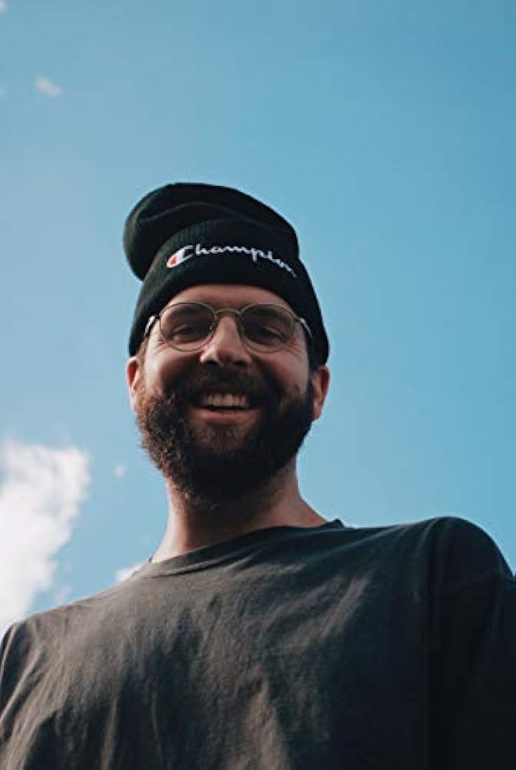 Aceite de barba de Well's de 1.0 fl oz, aceite de barba de crecimiento Mega, ingredientes 100% naturales, regalo perfecto para hombres, limpia el barro, evita el descamación, la sequedad y la picazón.