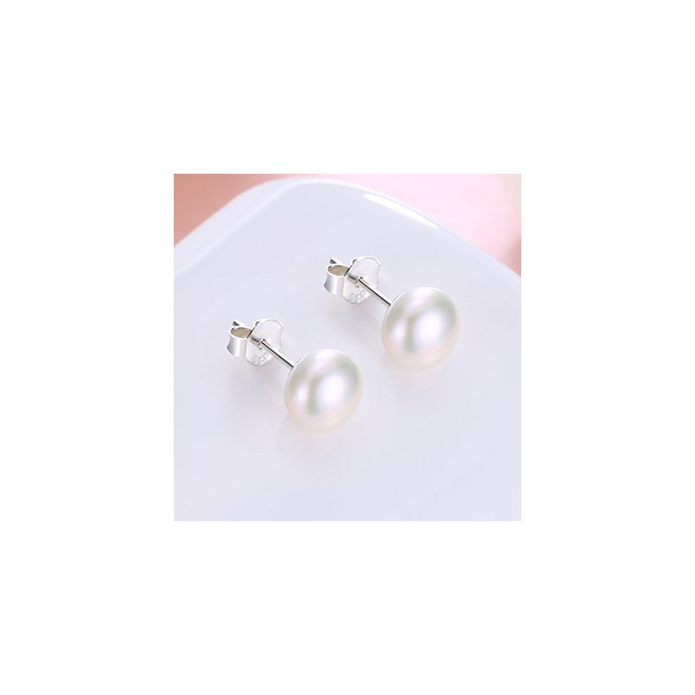 Aretes de perlas de agua dulce con botón blanco y plata