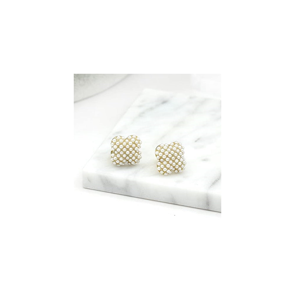 Aretes de perlas de imitación con forma de racimo de flores