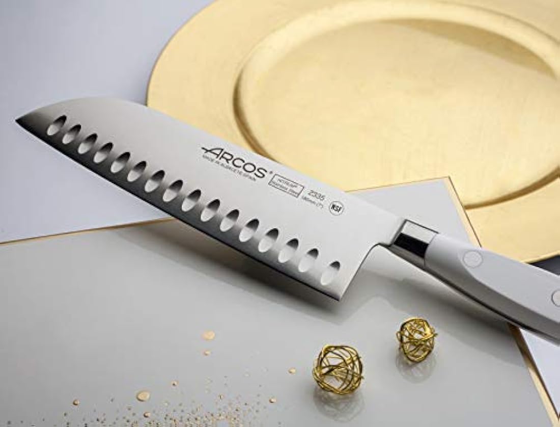 Arcos 7-Inch Riviera gama cuchillo Santoku con mango blanco