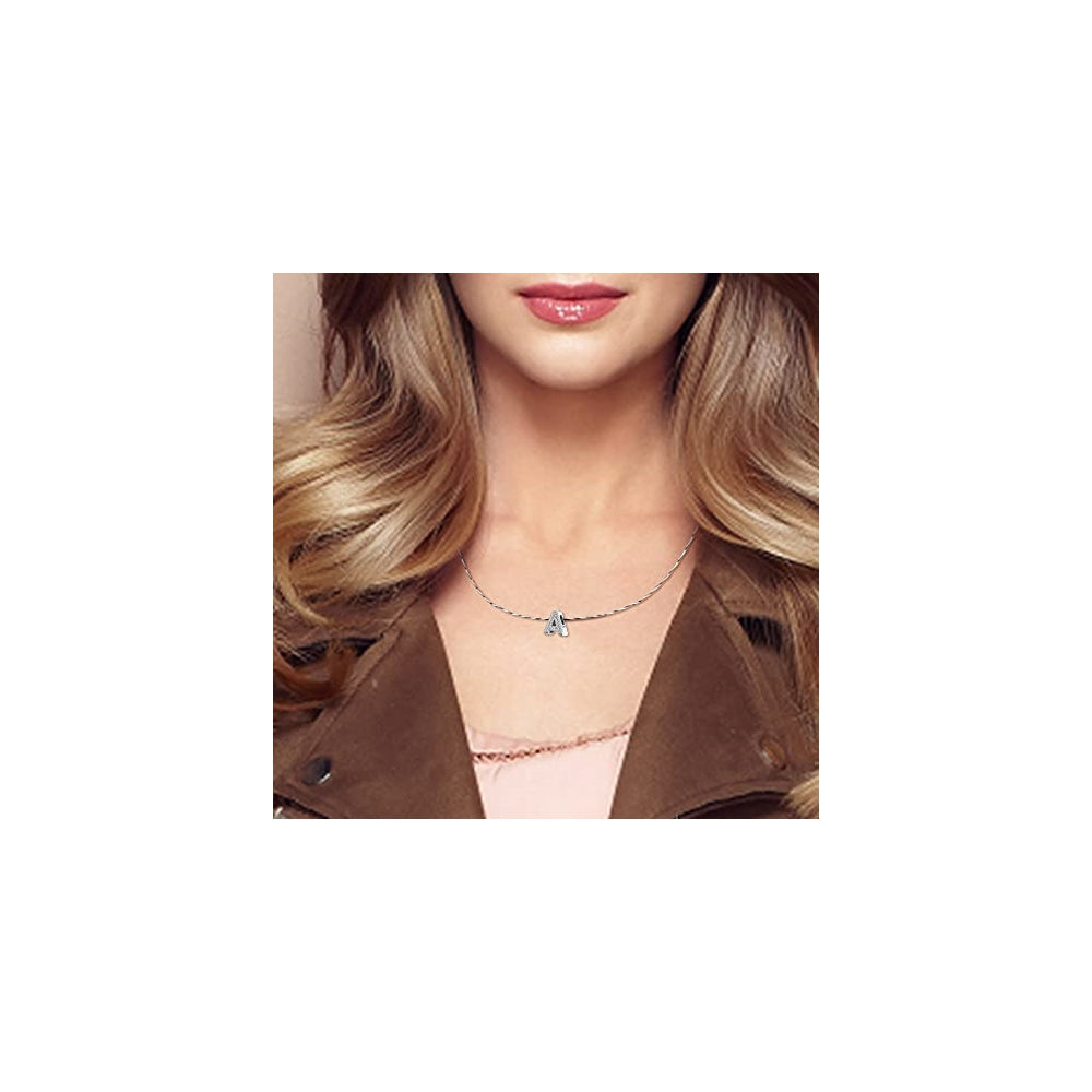 Dijes y Medallas con inicial del alfabeto