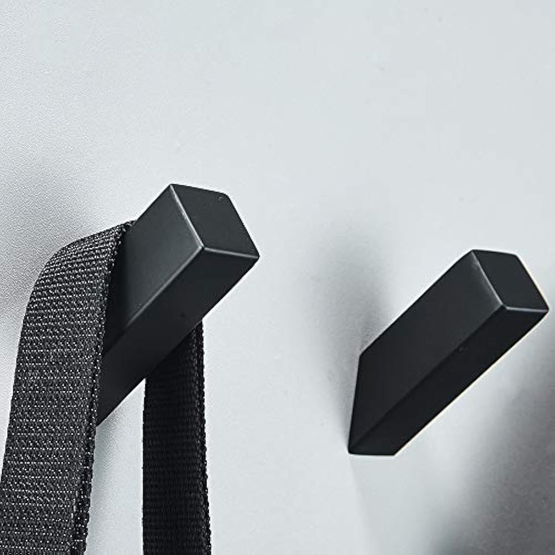 Gancho cuadrado para albornoz YJ YANJUN