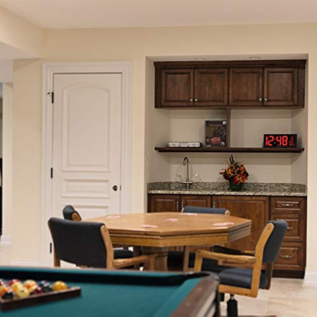 Reloj digital LED con brillo de atenuación automática