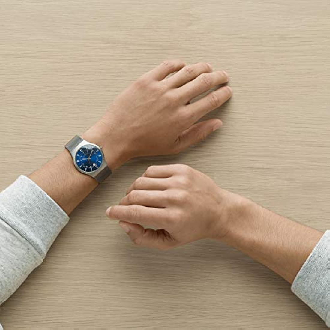 Reloj de cuarzo para hombre de titanio