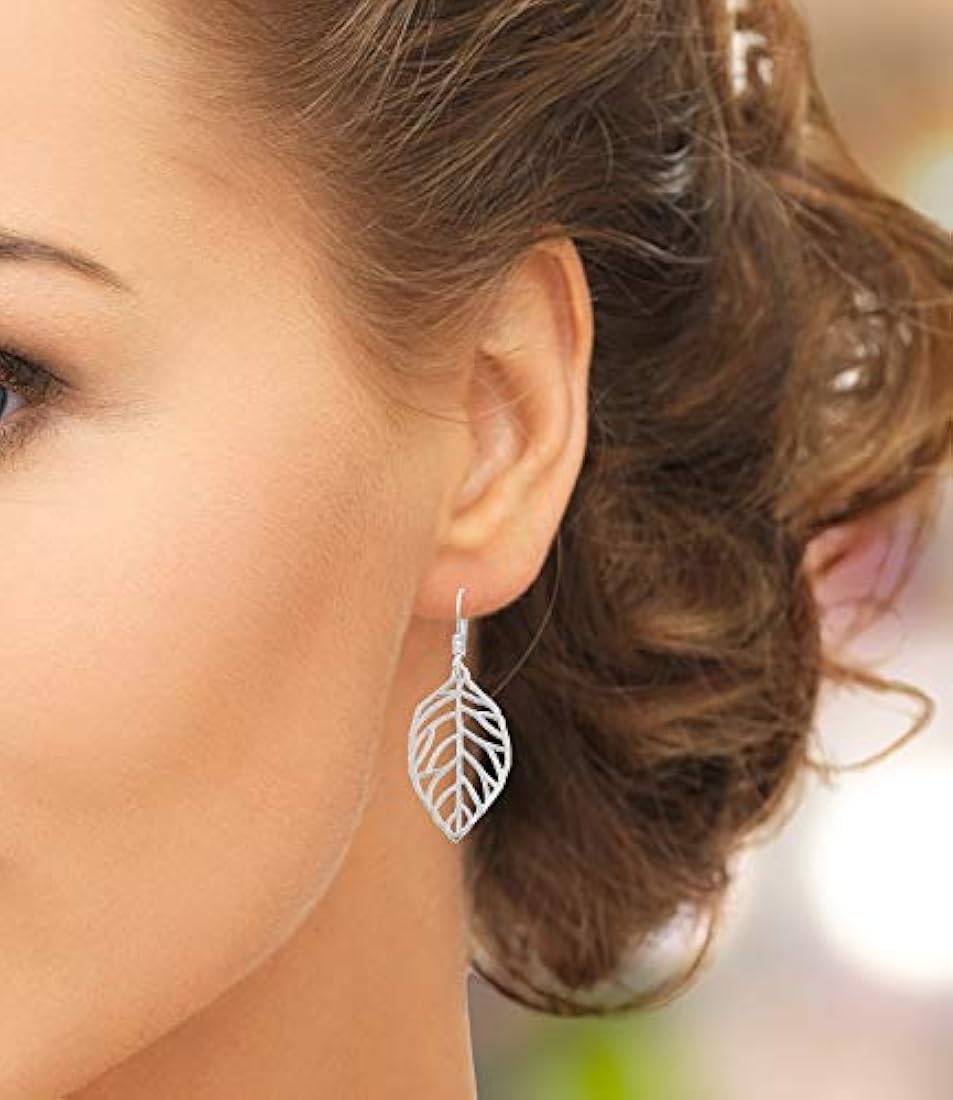 Pendientes colgantes con caída de hojas