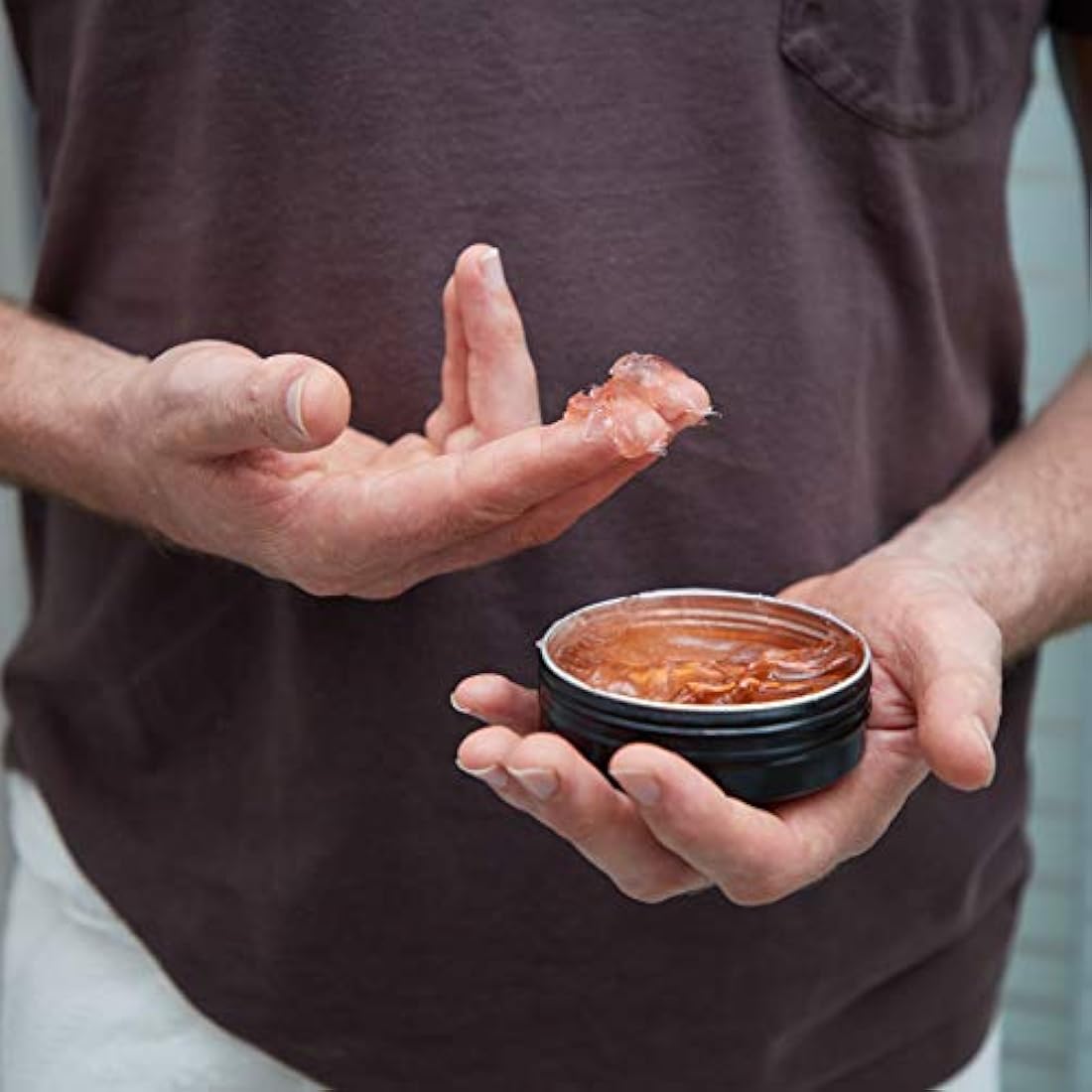 Pomada para hombre Fuerte sujeción y acabado de alto brillo