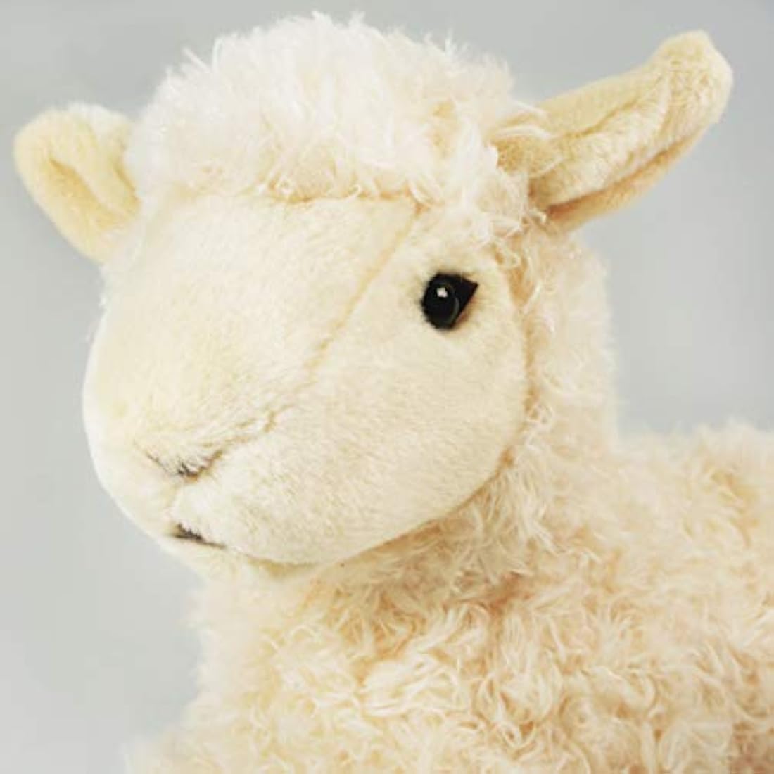 Peluche con diseño de oveja