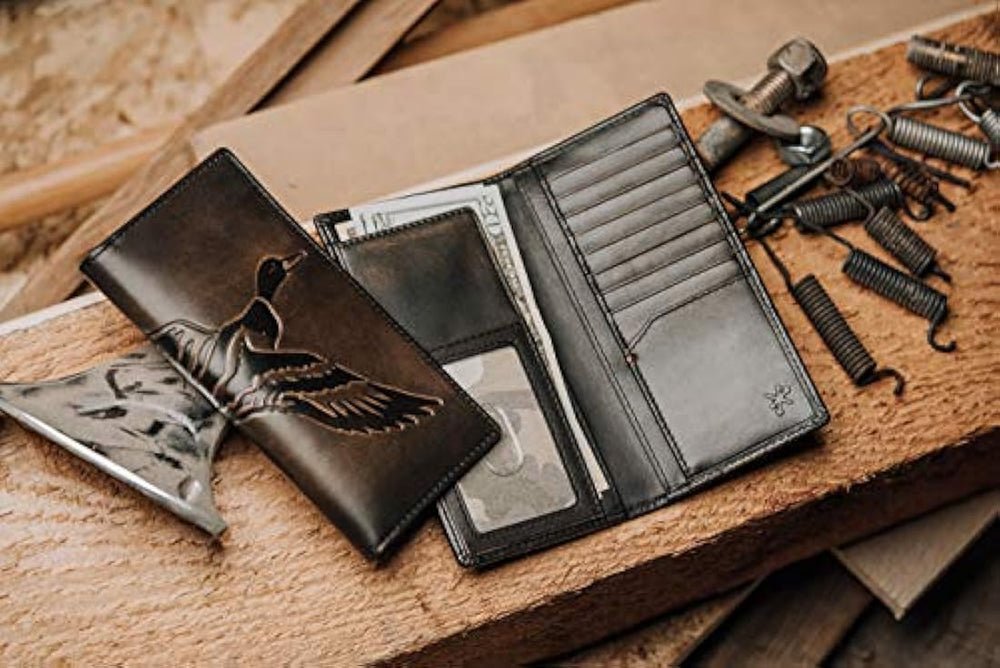 HOJ Co. DUCK - Cartera larga de piel de grano completo