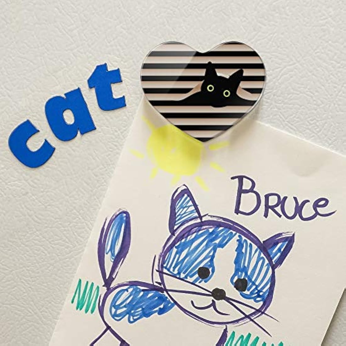 Imán de nevera Gato negro en ventana corazón acrílico