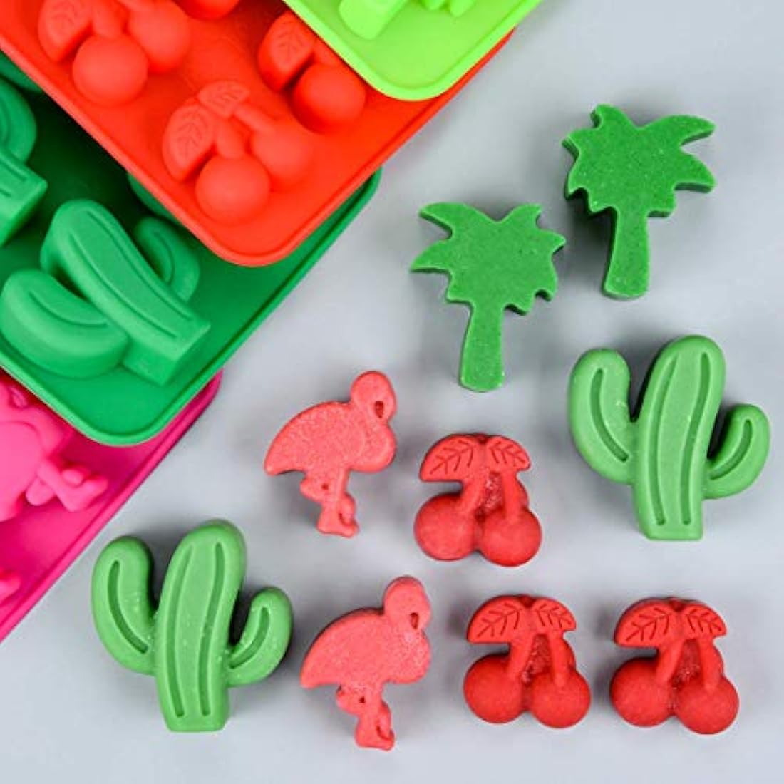 Juego de 5 moldes de silicona para cubitos de hielo