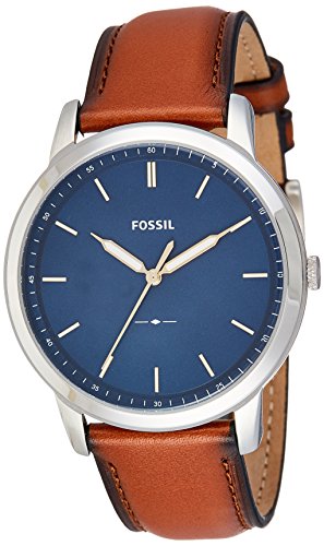 Reloj de cuero marrón claro con tres manecillas