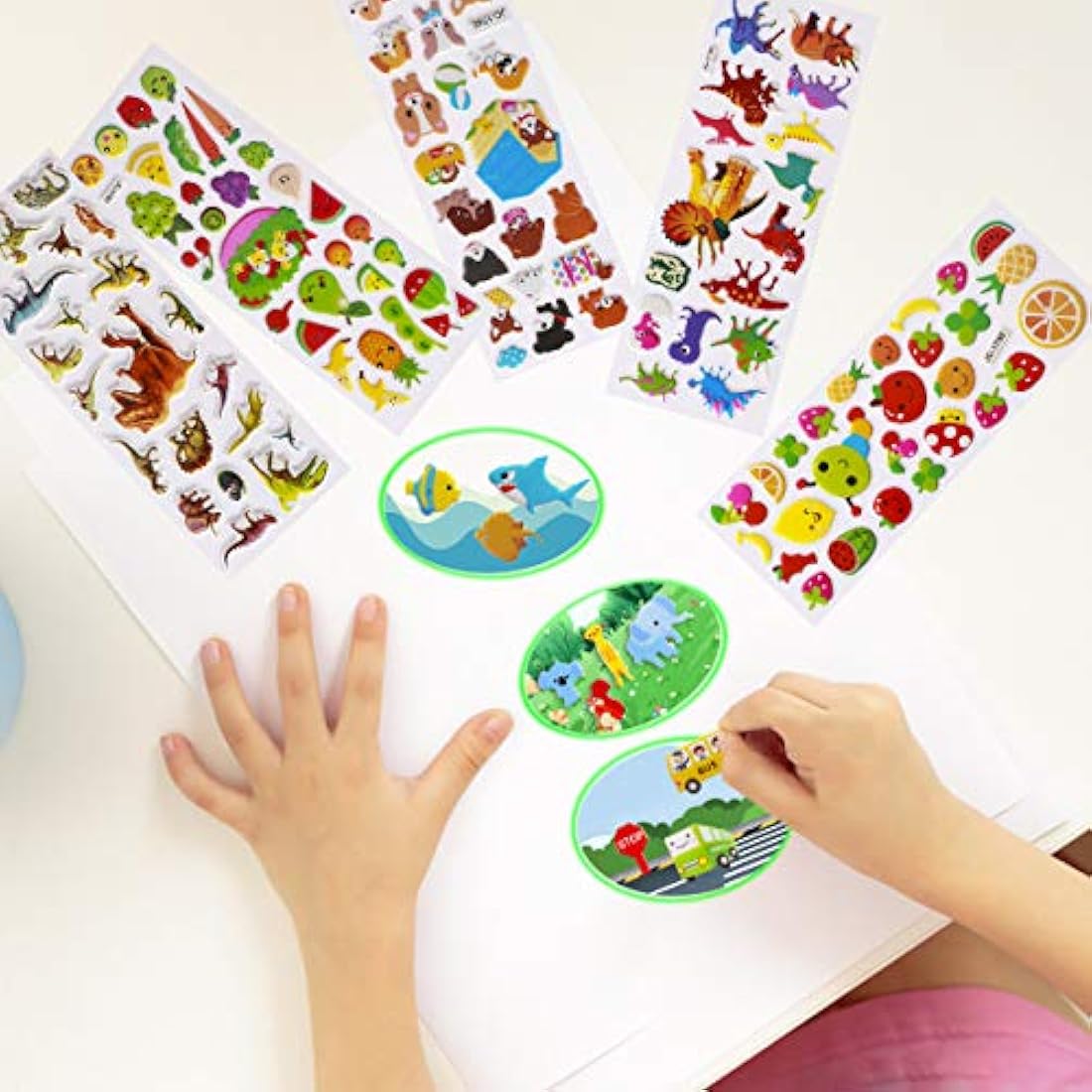 24 hojas diferentes pegatinas 3D para niños pequeños