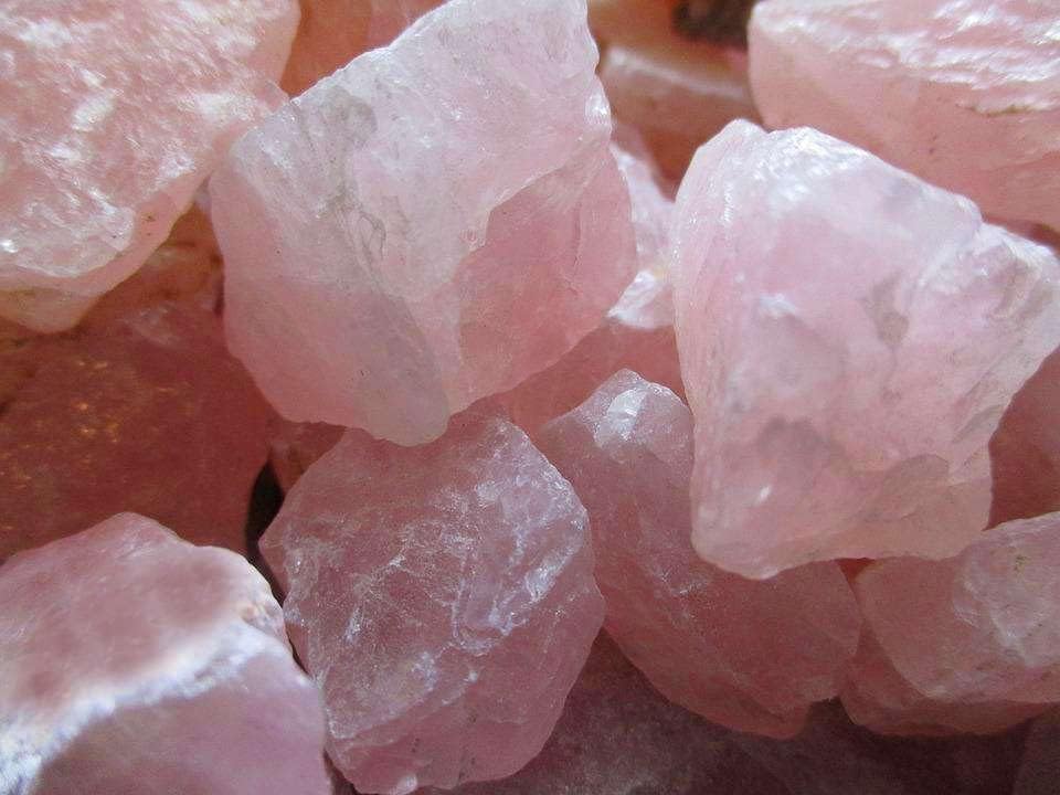 Cuarzo rosa de 2 in, piedras naturales en bruto, cristales
