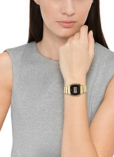 Reloj digital dorado para mujer con alarma diaria