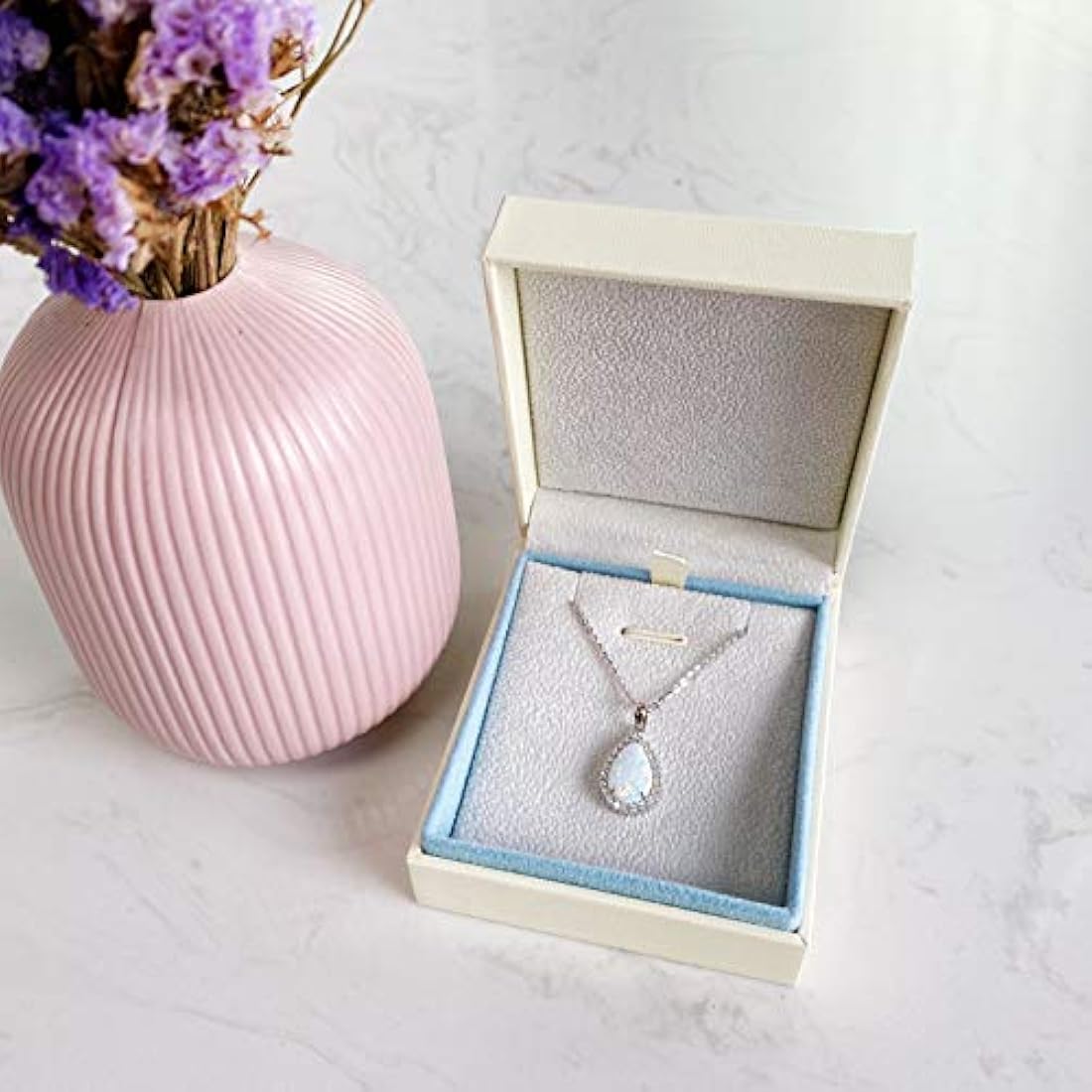 Collar con ópalo de fuego blanco de plata de ley