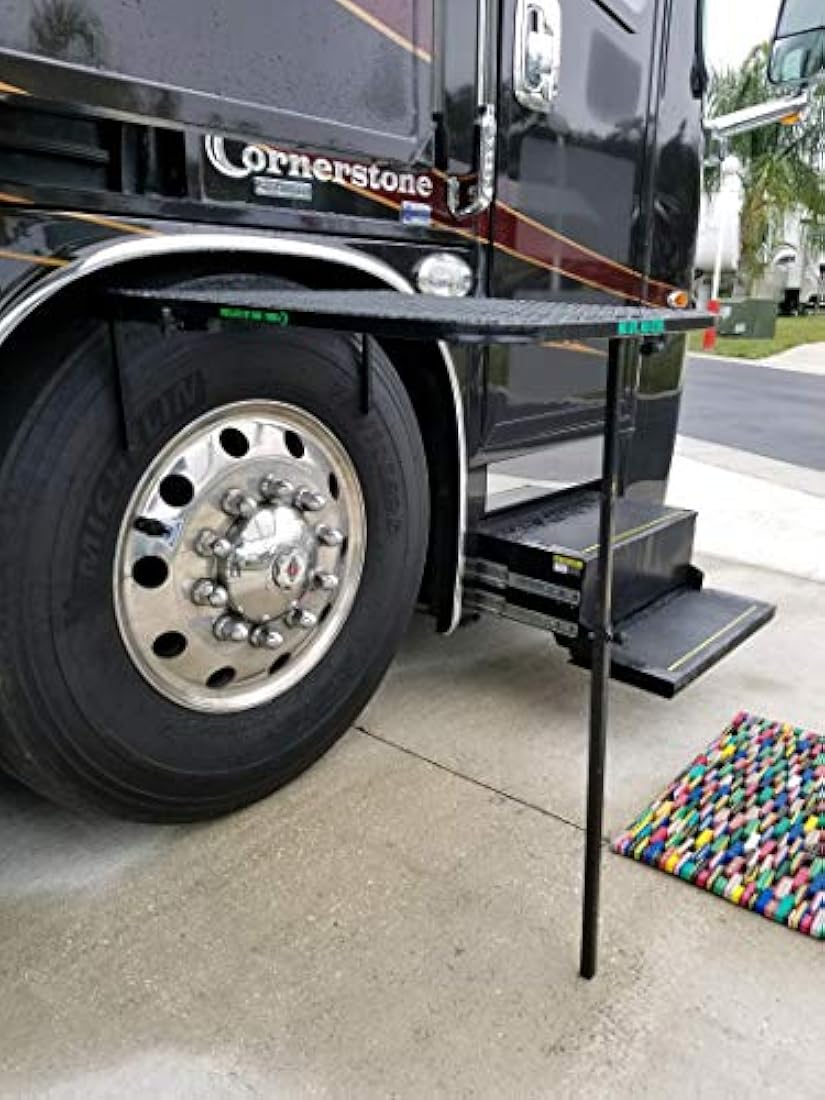 Neumático de la tabla del vehículo montado en el neumático