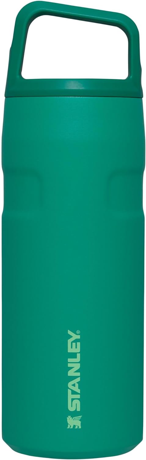 Botella de agua IceFlow™ con tapa y asa