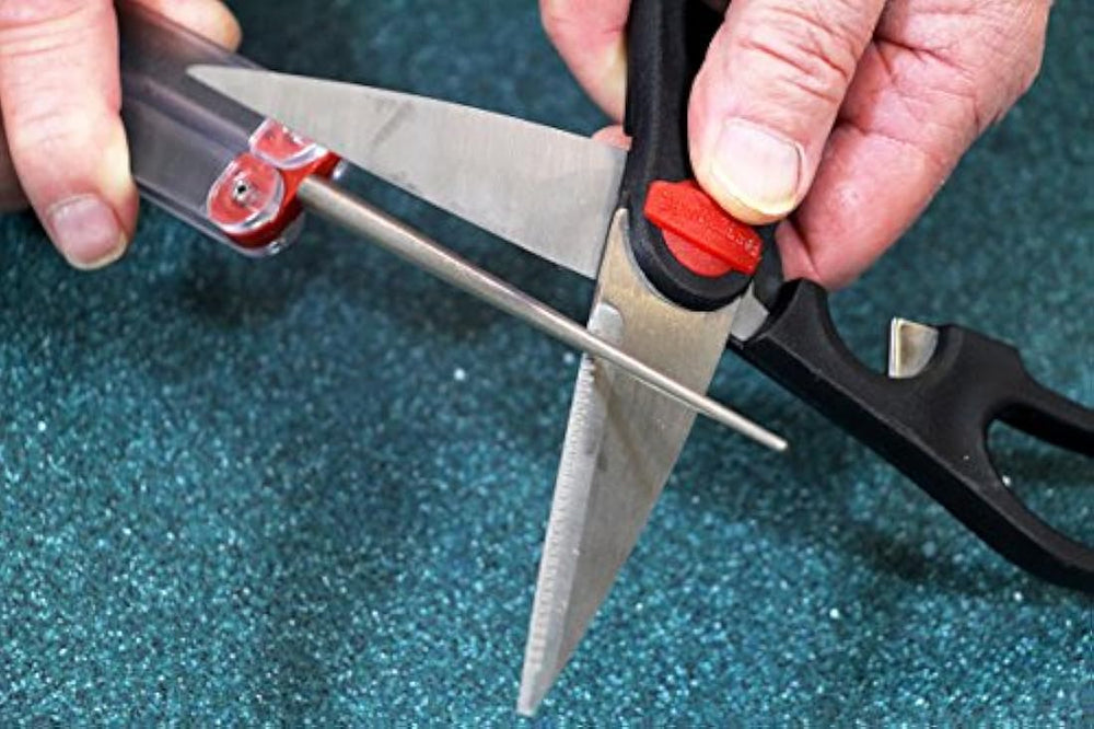 DMT FSKC Afilador de cuchillos, aserrado, bifaz.