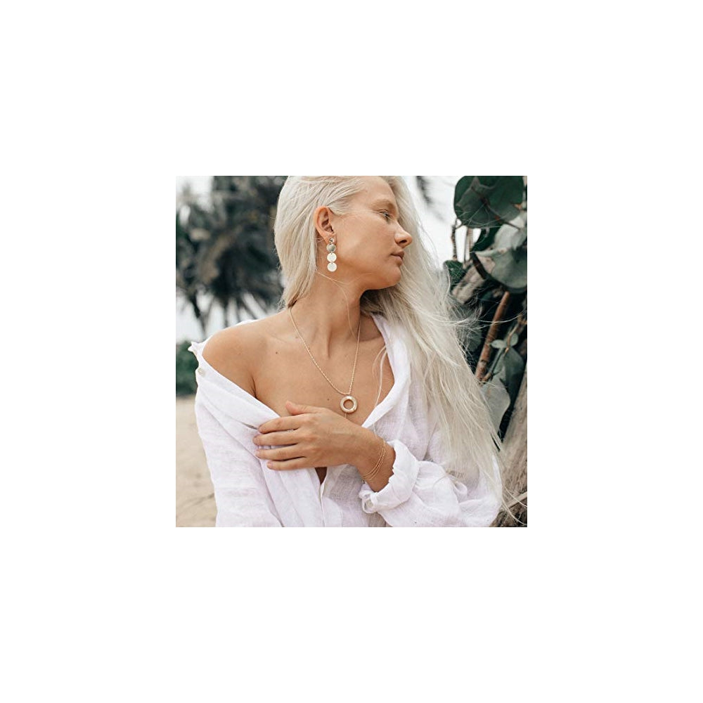 Pulseras y tobilleras de perlas pequeñas dorada