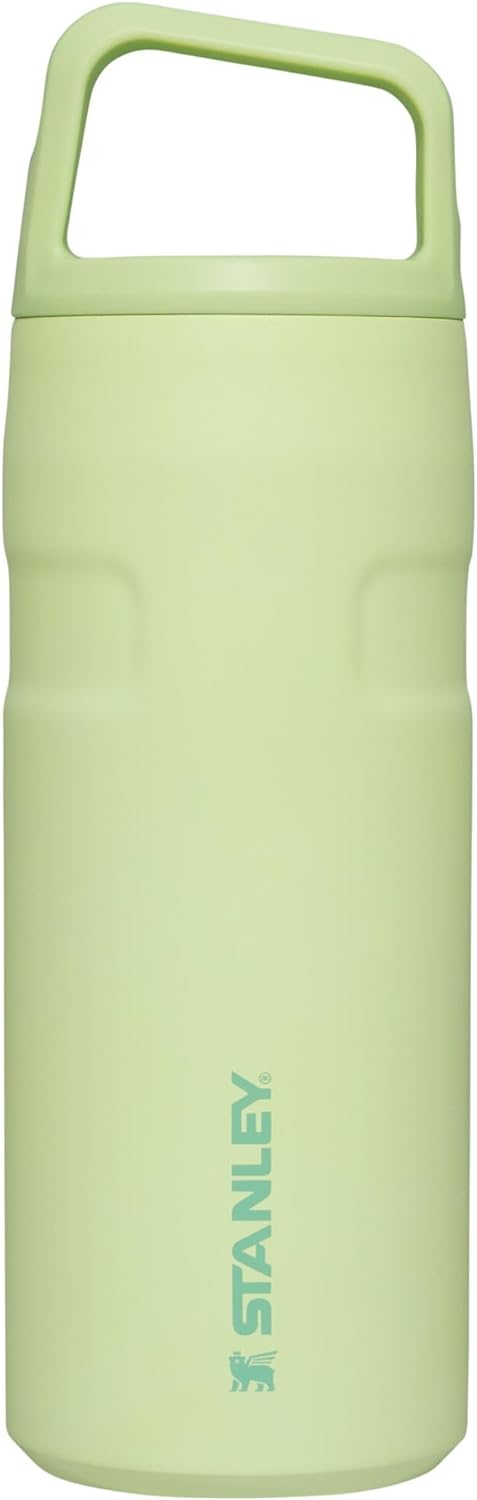 Botella de agua IceFlow™ con tapa y asa