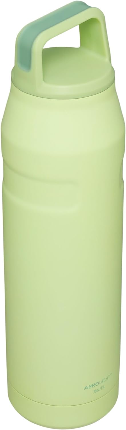 Botella de agua IceFlow™ con tapa y asa