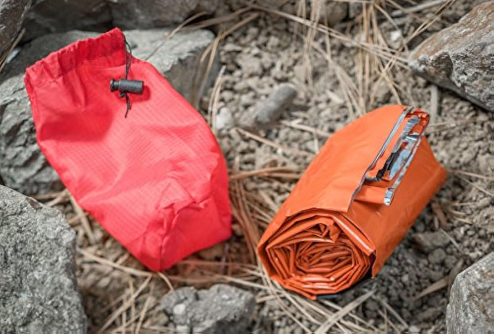 Bolsa de dormir de emergencia con bolsa de transporte