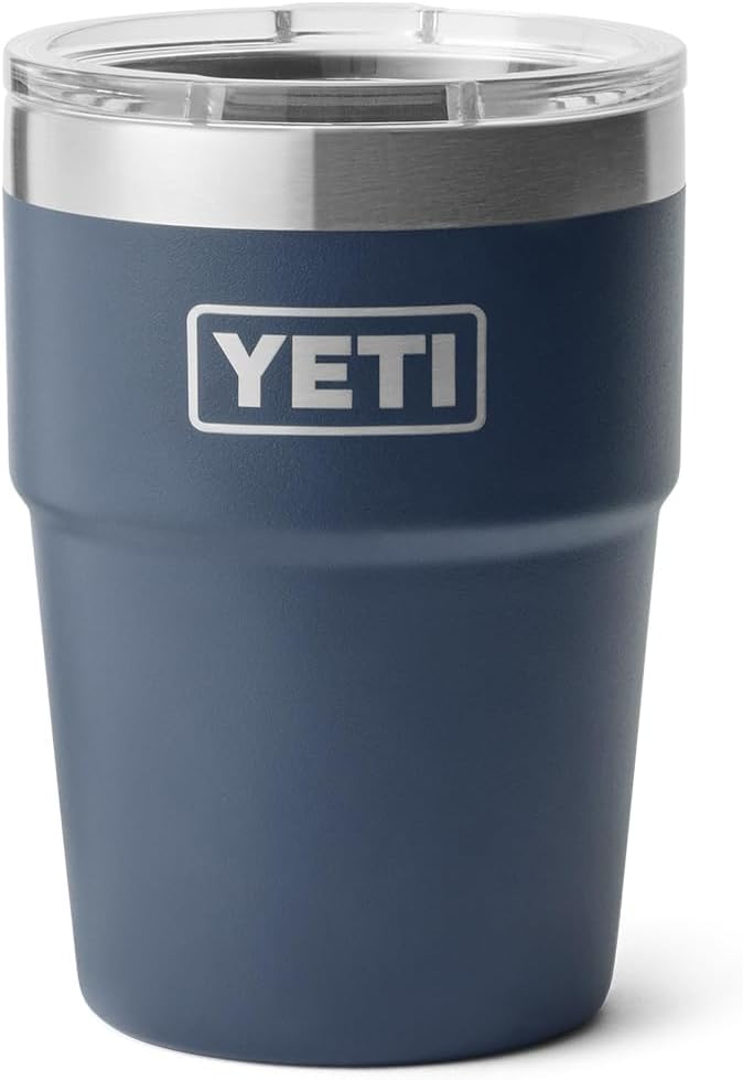 Vaso YETI Rambler 16 oz, Acero Inoxidable, Aislado, marino.