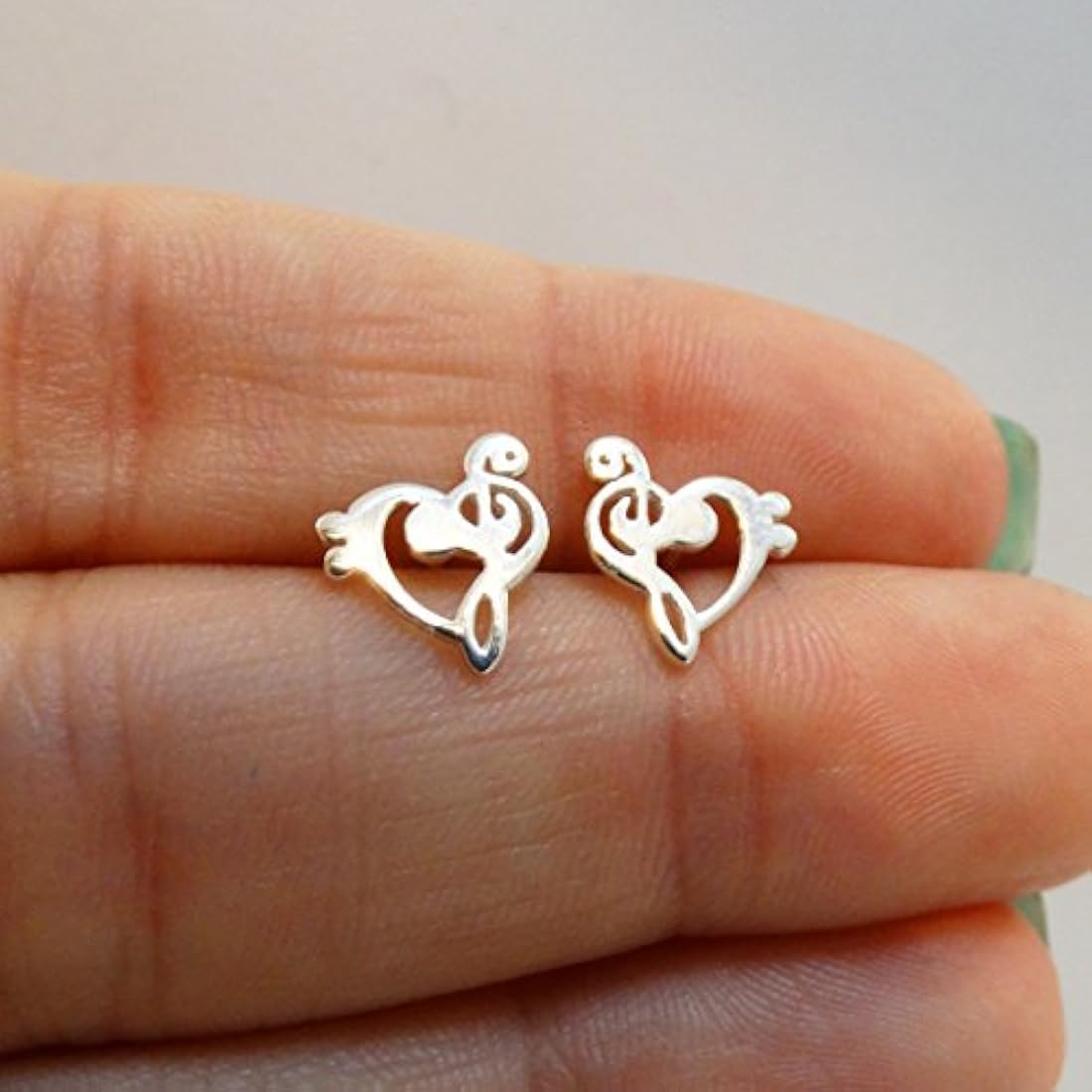 Zarcillos de plata forma de nota musical FashionJunkie