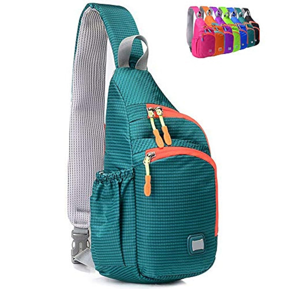 Bolso bandolero impermeable de nailon color verde. Peicees