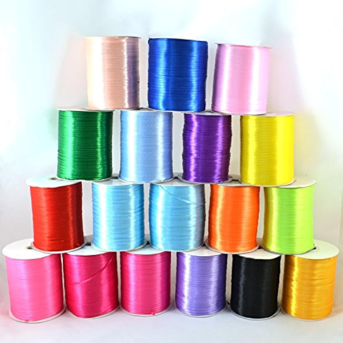 Cinta de satén de 1/8 pulgadas por 870 yardas