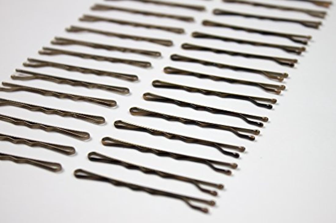 Horquillas rubias invisibles, Rubia