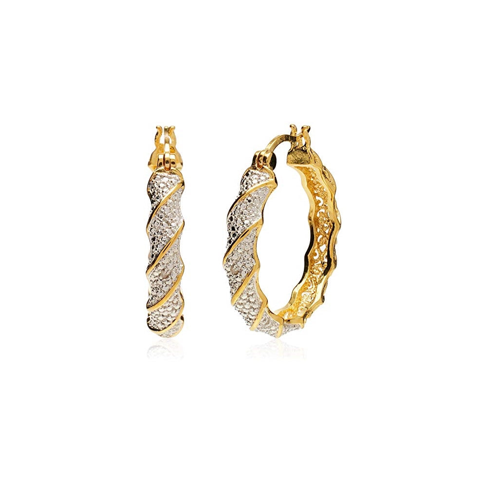 Aretes de argolla trenzados con diamantes de dos tonos