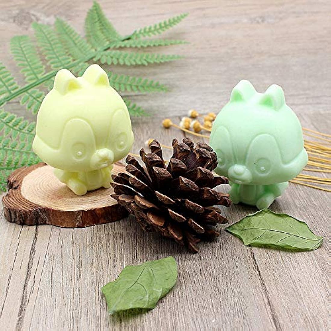 2 moldes de silicona para tartas con forma de ardilla