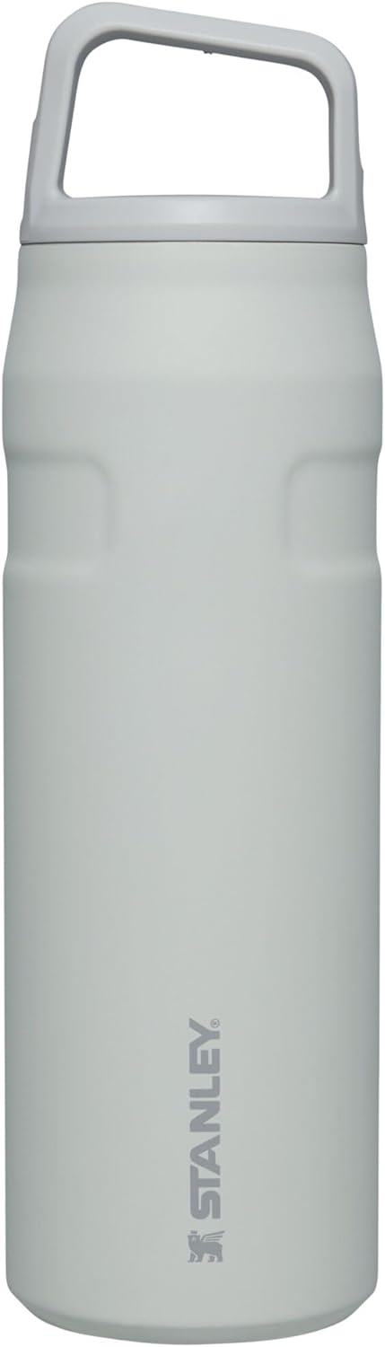 Botella de agua IceFlow™ con tapa y asa