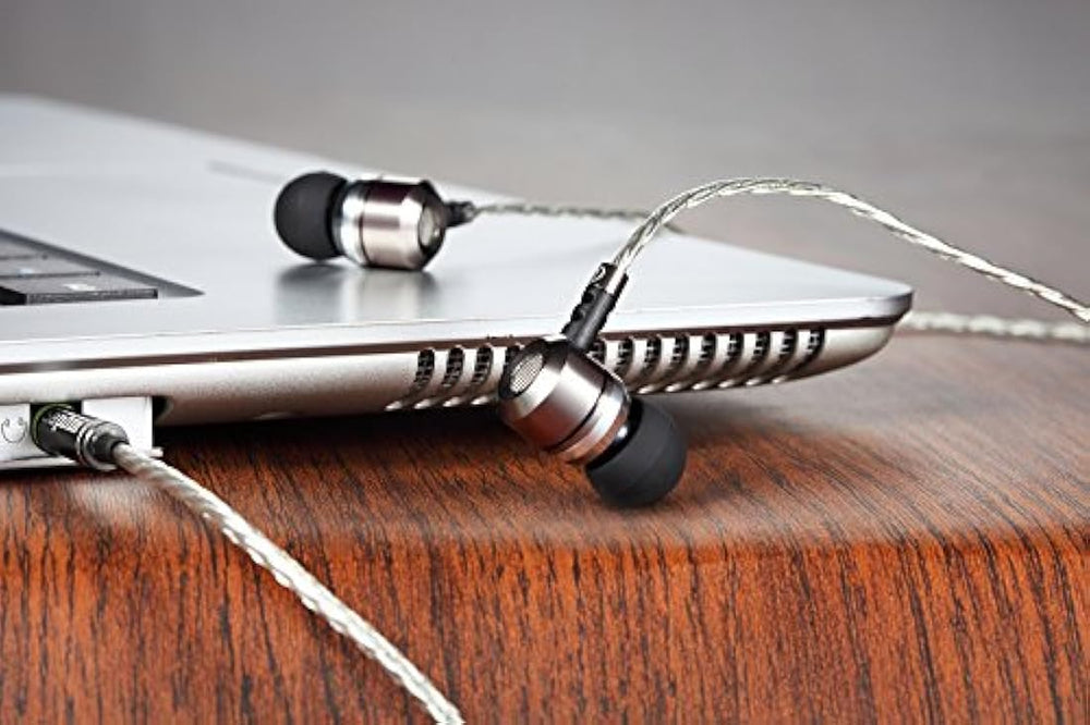 Sephia SP3060 - Auriculares con aislamiento de ruido en los oídos, potente sonido bajo, alta definición, audio puro, auriculares para iPhone, iPod, iPad, reproductores MP3, smartphones y tablets Samsung