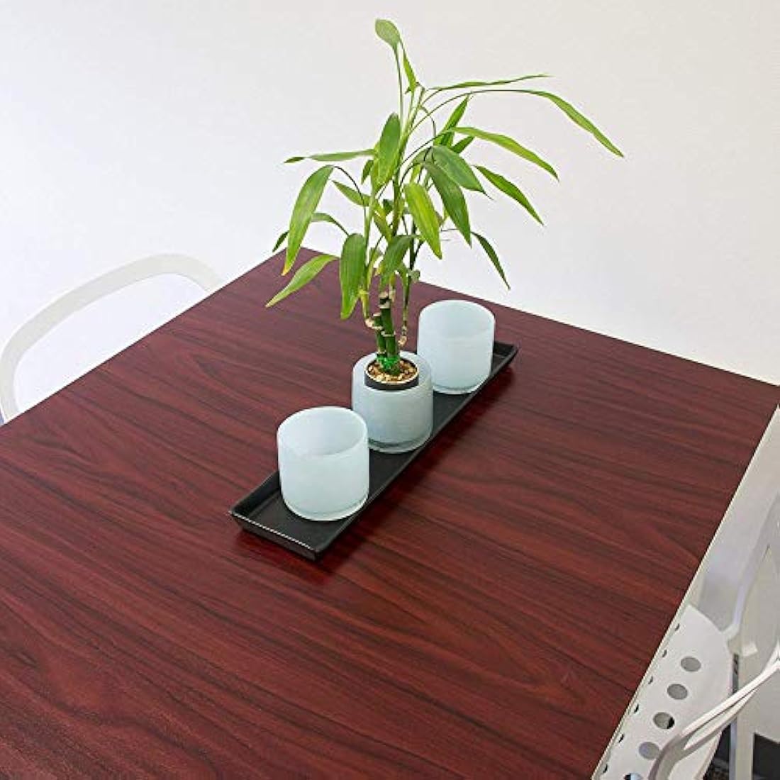 Vinilos decorativos con diseño de madera en color café