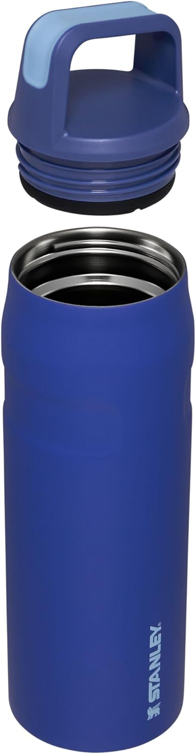 Botella de agua IceFlow™ con tapa y asa