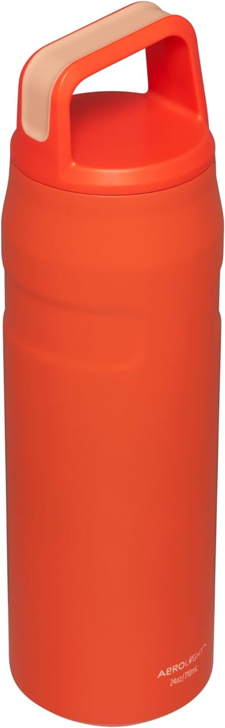 Botella de agua IceFlow™ con tapa y asa