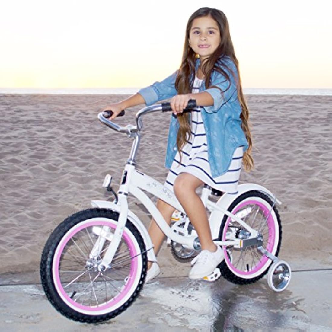 Bicicleta para niña con ruedas de entrenamiento
