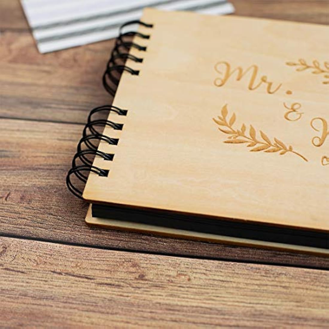 Álbum de recuerdos de madera con 80 páginas en blanco