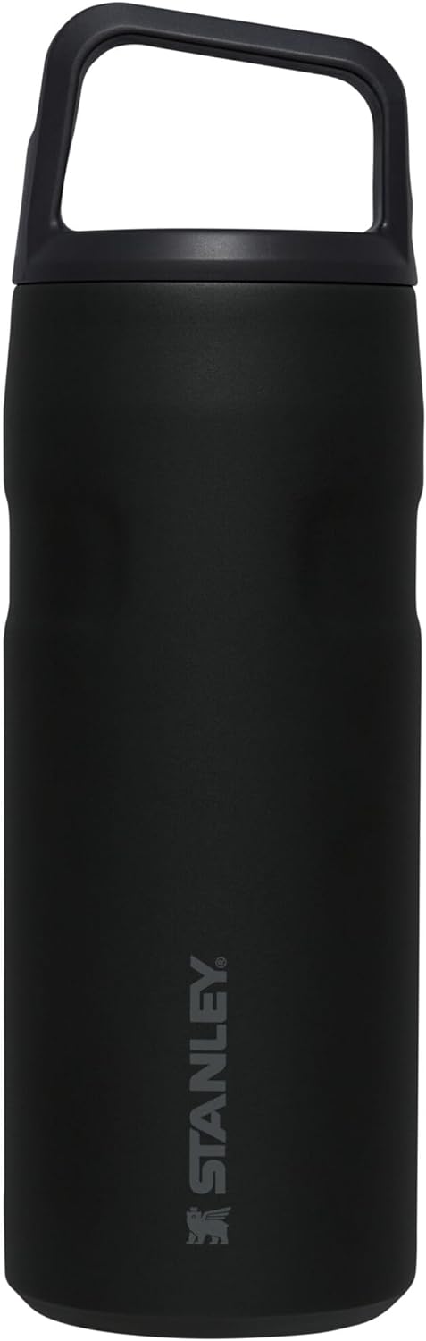 Botella de agua con tapa IceFlow™ y asa