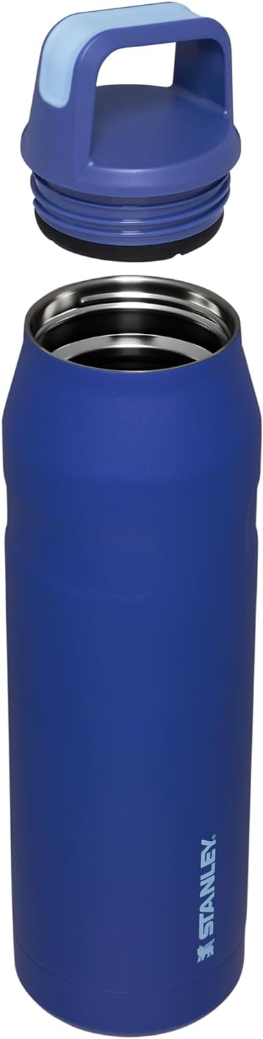 Botella de agua IceFlow™ con tapa y asa