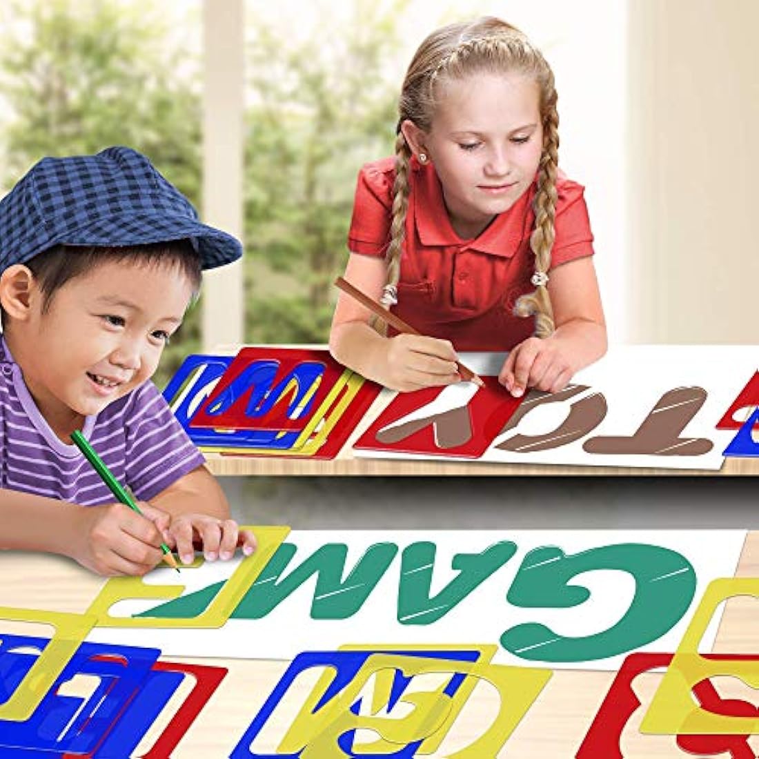 Juego de plantillas de letras del alfabeto de Karty