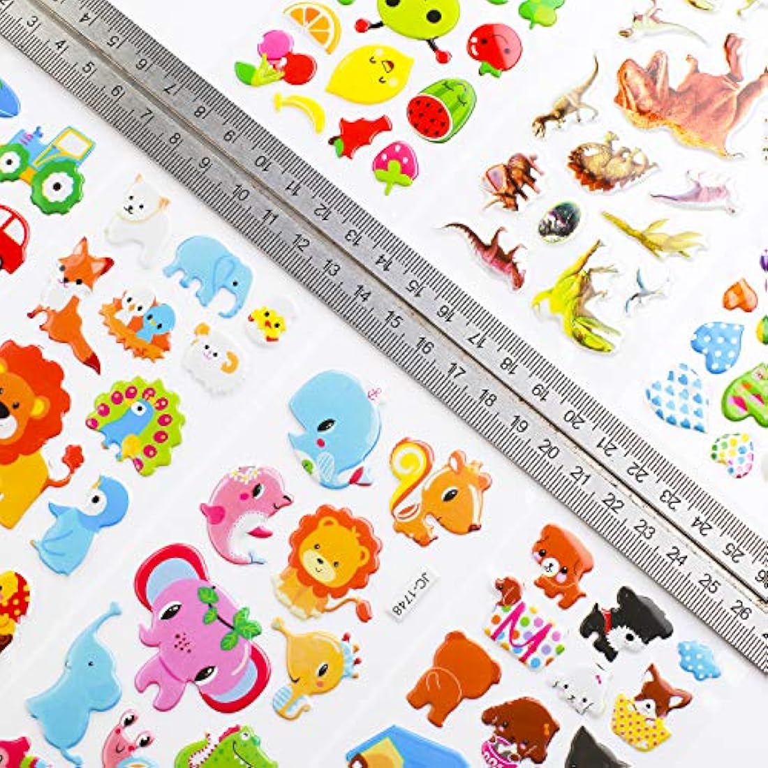 24 hojas diferentes pegatinas 3D para niños pequeños