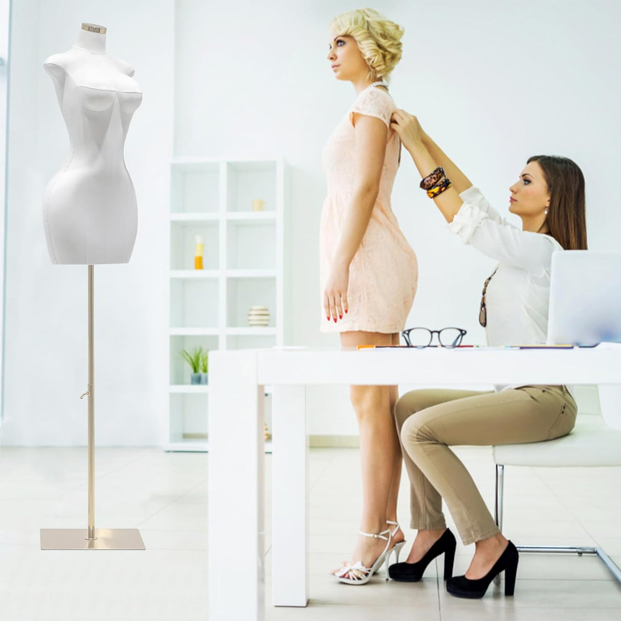 Maniquí Torso Ajustable Plumpy 61-76.8, Base Metálica