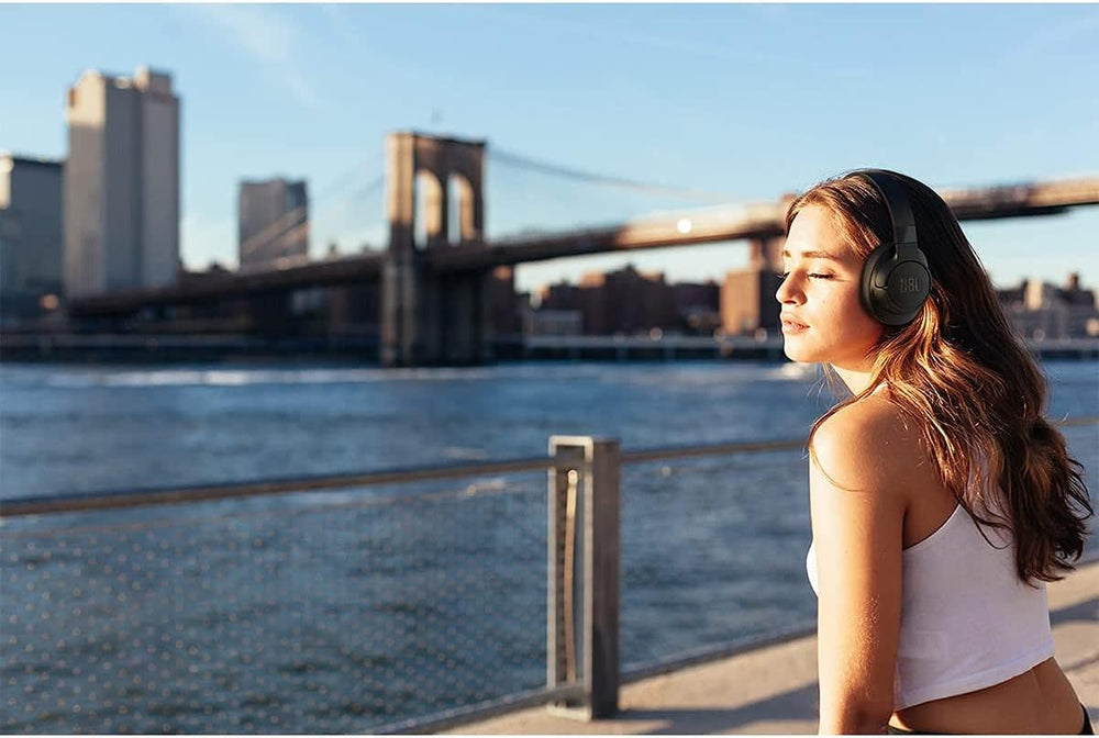 Auriculares inalámbricos JBL Tune 760NC con cancelación de ruido