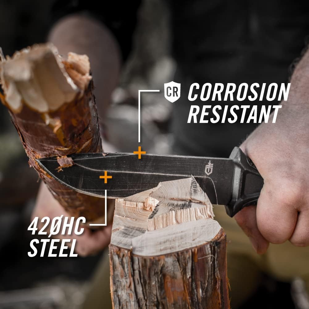 Cuchillo con borde de hoja fija y mango color marron