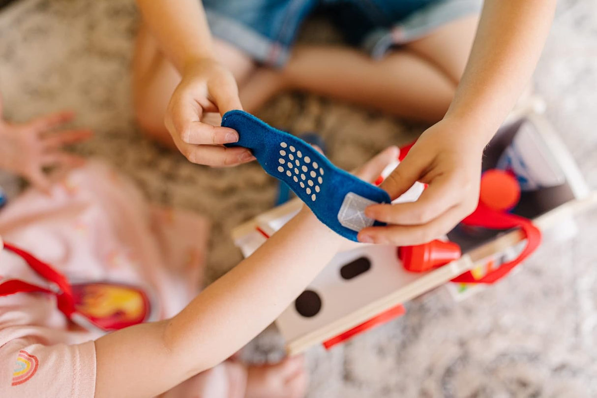 Kit de Rescate EMT de Madera PAW Patrol - 14 Piezas, Marshall