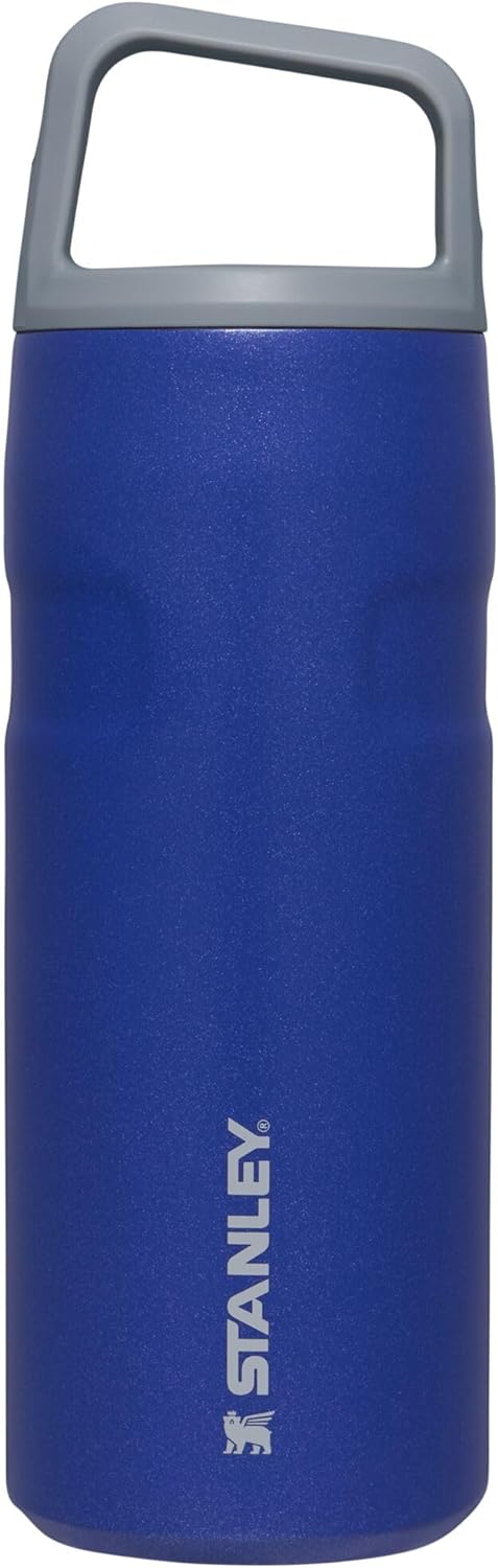 Botella de agua IceFlow™ con tapa y asa